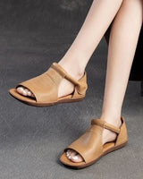 Shanera – Sandalen Mit Offener Zehenpartie Und Fersenriemen in Khaki