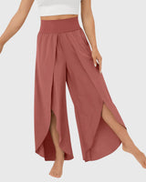 Magdalena | Damen Weit geschnittene Boho-Hose mit Schlitzdesign in Rot