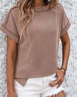 Cleo | Kurzarm-T-Shirt mit Streifen und Rundhalsausschnitt in Kamel