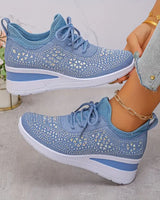 Bequeme orthopädische Sportschuhe in Blau