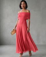 Juni | Off-Shoulder Drapiertes Midi-Kleid in Rot