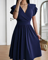 Laura - Stilvolles Kleid mit V-Ausschnitt für Damen in Marineblau