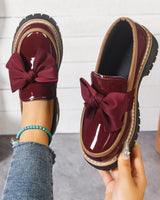 Viktoria | Damen Glänzende Mokassins mit Schleife – Schleife Mokassins Elegant in Bordeaux