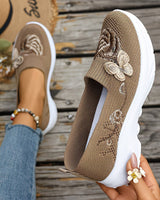 Ulyana - Gepolsterte orthopädische Wanderschuhe in Braun