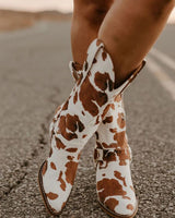 Eva | Damen Trendige Stiefel mit Kuhfellmuster im Westernstil in Braun