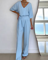 Modischer Damen-Jumpsuit in Hellblau