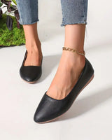 Fiora | Schuhe mit spitzer Zehe, die alle zusammenpassen in Schwarz
