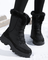 Halbhohe Damenstiefel im funktionellen Winterdesign - Svala in Schwarz