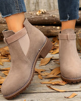 Miniya – Stiefeletten mit Schnallenriemen in Khaki