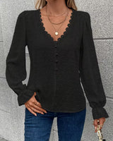 Rejina – Elegante Bluse Mit Spitzenkragen in Schwarz