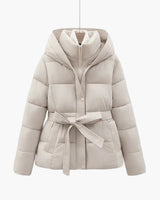 Isabella | Damen Winter Pufferjacke mit Gürtel und Warmem Futter in Weiß