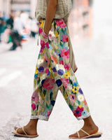 Selma – Weit geschnittene Blumenhose mit stylischem Print in Mehrfarbig