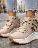 Wella - Gepolsterter Chunky-Sneaker in Khaki