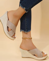 Julie - Stilvolle, bequeme Keilsandalen für Damen in Beige