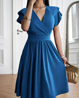 Laura - Stilvolles Kleid mit V-Ausschnitt für Damen in Blau