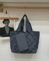 Gesteppte Damen-Shopper-Tasche aus Canvas - Sara in Schwarz