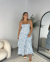 MATILDA | MAXIKLEID MIT RÜSCHEN in BLAU