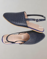 Lara | Flacher Halbschuh mit Flechtstruktur in Blau