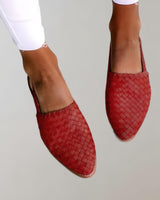 Lara | Flacher Halbschuh mit Flechtstruktur in Rot
