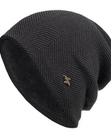 Qinch – Mit Fleece gefütterte Wintermütze in Schwarz