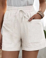 Lotta | Luftige Paperbag-Shorts in Weiß