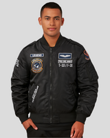 Herren-Bomberjacke mit gestickten Patches - Frederick in Schwarz