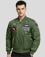 Herren-Bomberjacke mit gestickten Patches - Frederick in Dunkelgrün