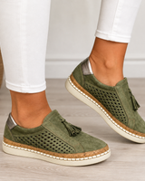 Sheyzina – Perforierte Slip On Loafer mit Quaste Und Plateau Sohle in Grün