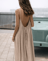 Luna | Backless Maxi-Kleid für Sommerabende in Mokka