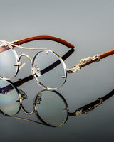 Pia | Auffallende Unisex-Sonnenbrille in Transparent