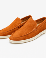 Lynor - Samtige Slipper in Cognac