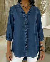 Aelyssa - Soft-Touch-Bluse mit Rüsche am V-Ausschnitt in Dunkelblau