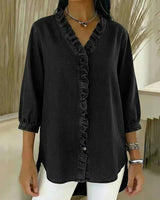 Aelyssa - Soft-Touch-Bluse mit Rüsche am V-Ausschnitt in Schwarz