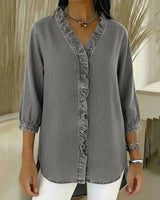 Aelyssa - Soft-Touch-Bluse mit Rüsche am V-Ausschnitt in Grau