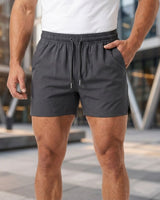 Ethan™ Sport-Shorts mit schnelltrocknendem, hochelastischem High-Mobility-Gewebe in Dunkelgrau