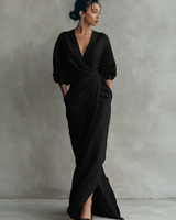 Roxa | Rosa Maxikleid mit V-Ausschnitt in Schwarz