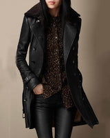 Emma | Damen Doppelreihiger Trenchcoat mit langem Schnitt in Schwarz