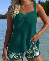 Amira - Stilvoller Gestreifter Tankini in Grün