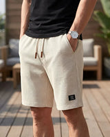 Jens - Leichte Shorts mit elastischem Bund in Weiß