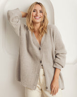Johanna | Damen Oversized Strickjacke mit Knöpfen in Beige
