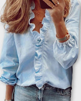 Zoe | Rüschen-Front V-Ausschnitt Bluse in Hellblau