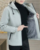 Xander - 2025 Mode Jacke mit Kapuze Windjacke in Khakifarben
