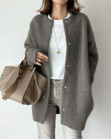 Miline - Lässige Strickjacke mit langen Ärmeln in Grau