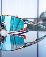 Aerovex - Verspiegelte Rundum Geschlossene Fahrrad Sonnenbrille in Graffiti-Welle