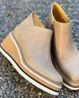 Damen nan Keilabsatz-Stiefelette mit verstecktem Plateau und elastischen Einstiegsleisten Drune in Apricot