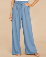 Damen nan Leinenhose mit Paperbag-Bund und weitem Bein Drune in Hellblau