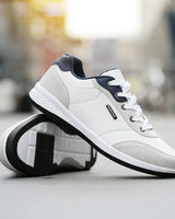 Corvian - gepolsterte Sneaker in Weiß
