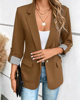 Damen nan taillierter dreiviertelarm Blazer mit Pattentaschen und umgeschlagenen Manschetten Drune in Braun