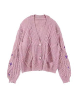 Damen nan oversize Strickcardigan mit Zopfmuster und Sternapplikationen V-Ausschnitt Knopfleiste Drune in Rosa
