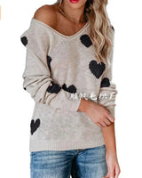 Claudia | Damen-Weihnachtspullover mit Herzmuster in Hellbeige